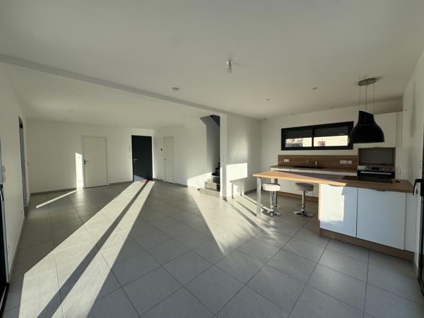 A LOUER ! Magnifique villa moderne avec prestations haut de gamme - 117m² - Ternay Ternay (69360)