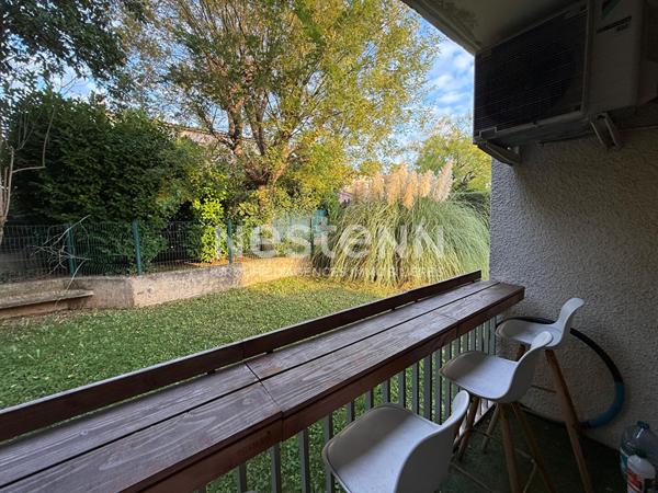 Appartement T2, Résidence sécurisée, Quartier Saint-Mitre, Aix-en-Provence, Rez de chaussée, Place de parking privative