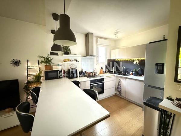 Appartement T2, Résidence sécurisée, Quartier Saint-Mitre, Aix-en-Provence, Rez de chaussée, Place de parking privative