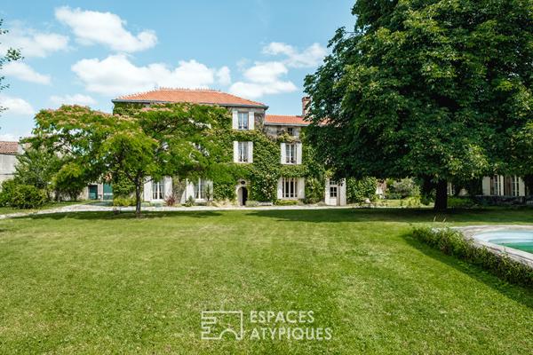 Maison de maître de style XIXe à 15 minutes de Niort