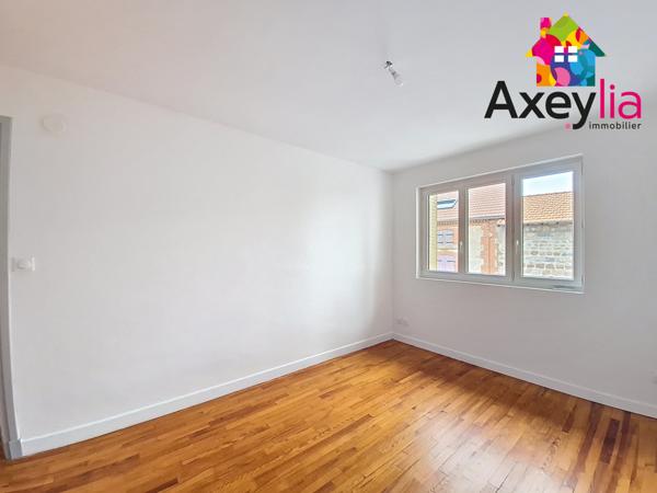 Saint-Haon-le-Vieux (42370) A VENDRE - MAISON AVEC TERRASSE ET GARAGE - SECTEUR RENAISON