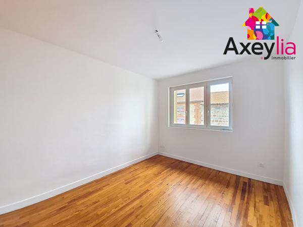 Saint-Haon-le-Vieux (42370) A VENDRE - MAISON AVEC TERRASSE ET GARAGE - SECTEUR RENAISON