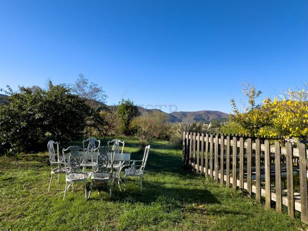 Maison individuelle de plain-pied de 110m2 sur 2735m2 de terrain