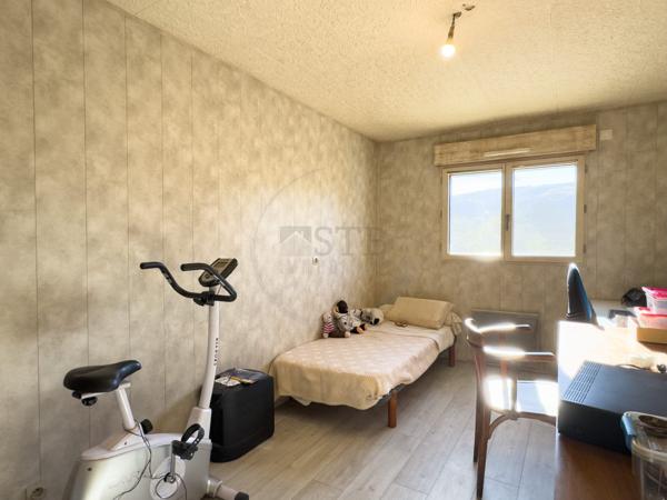 Maison individuelle de plain-pied de 110m2 sur 2735m2 de terrain