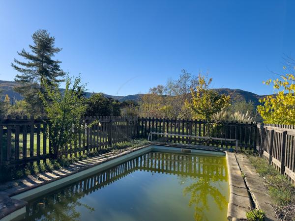 Maison individuelle de plain-pied de 110m2 sur 2735m2 de terrain