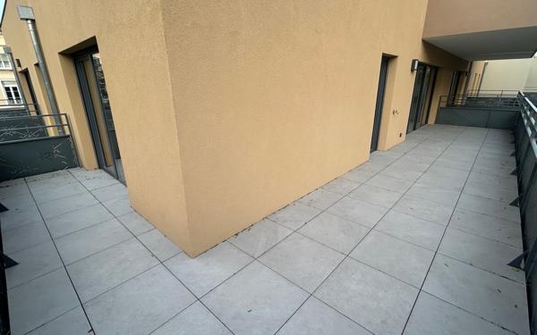 Appartement à vendre    4 pièces • 81 m2 Bourg-en-Bresse