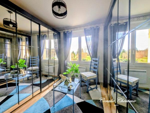 Belle maison décorée avec goût