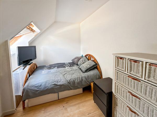 Maison Jouy Le Moutier 8 pièce(s)