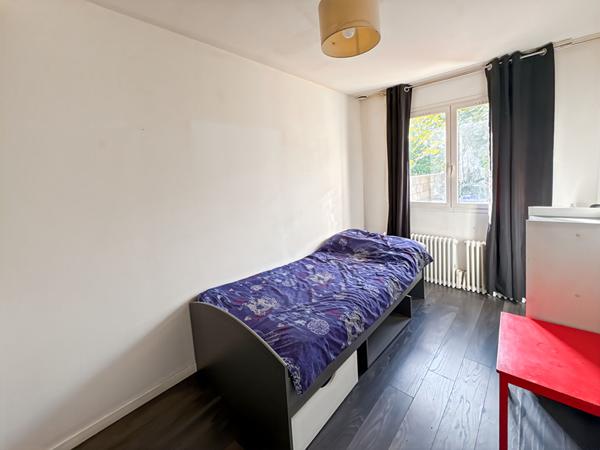 Maison Jouy Le Moutier 8 pièce(s)