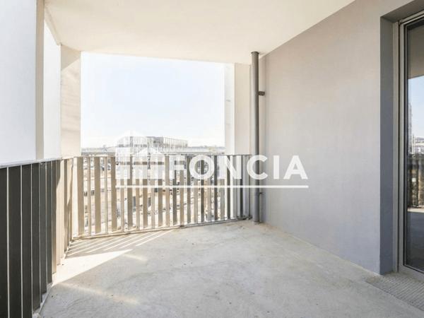 Location Appartement 3 pièces 66.29 m² - Bordeaux 33300