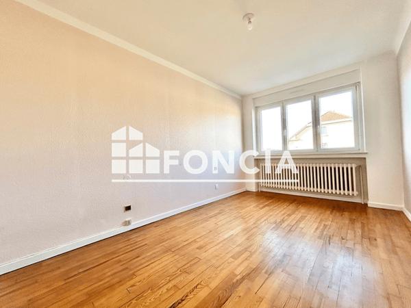 Location Appartement 3 pièces 69.9 m² - 62 RUE DE FRESCATY Montigny Les Metz 57950