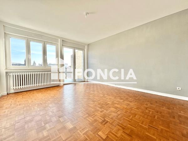 Location Appartement 3 pièces 69.9 m² - 62 RUE DE FRESCATY Montigny Les Metz 57950