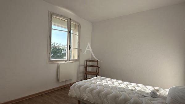 VILLA COMPOSEE D UN T4 ET T2 AVEC TERRASSES JARDIN GARAGE ET CAVE A MANOSQUE