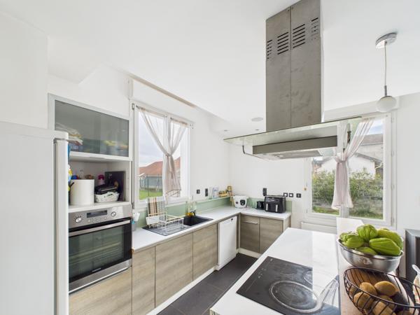 Maison 5 pièces - 92 m² Exclusivité efficity