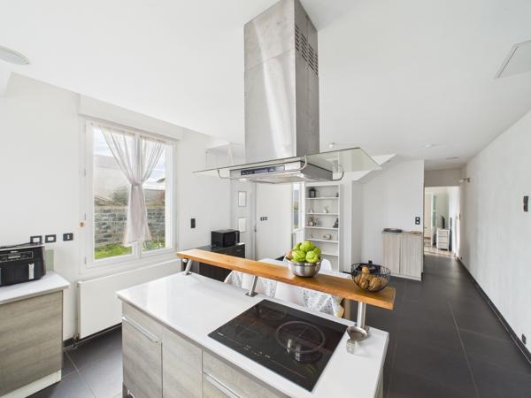 Maison 5 pièces - 92 m² Exclusivité efficity