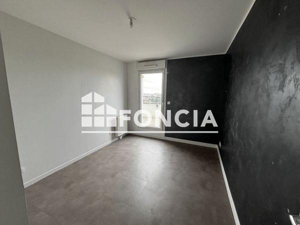 Location Appartement 4 pièces 88.72 m² - 21 RUE DE LA MOTTE Rouen 76100