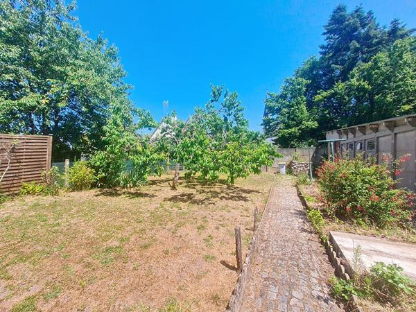 ORLEANS ENTRE 2 GARES - MAISON 145M2 - T6 - GARAGE - JARDIN DE 435M2 SANS VIS A VIS