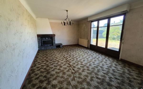 Maison à vendre    6 pièces •  Saint-Jean-de-Marsacq