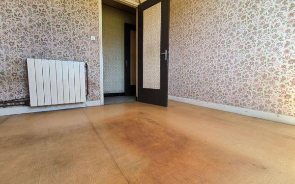 Maison à vendre    6 pièces •  Saint-Jean-de-Marsacq