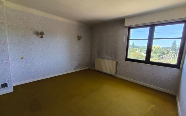 Maison à vendre    6 pièces •  Saint-Jean-de-Marsacq