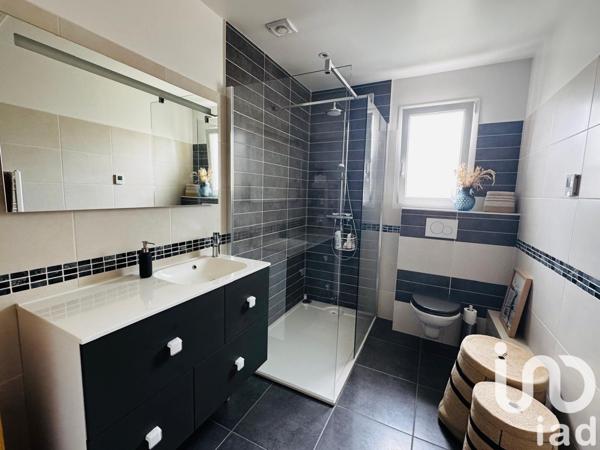 Maison 3 pièces de 74 m² à Dompierre-sur-Mer (17139)