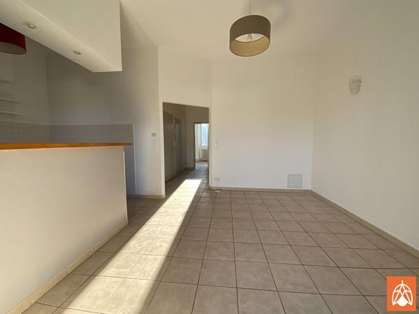 Appartement T3 , terrasse & stationnement - Salon De Provence Salon de provence