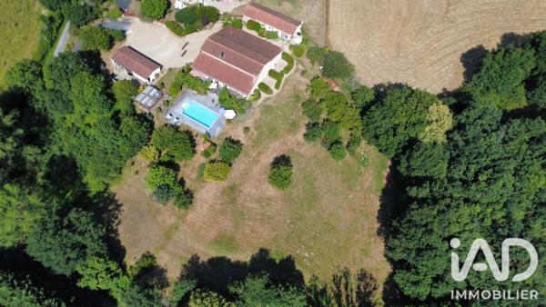Maison (prestige) à vendre 13 pièces 340 m² Vouvant