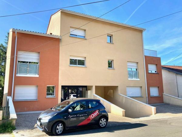 Appartement à louer    4 pièces •  Boulazac