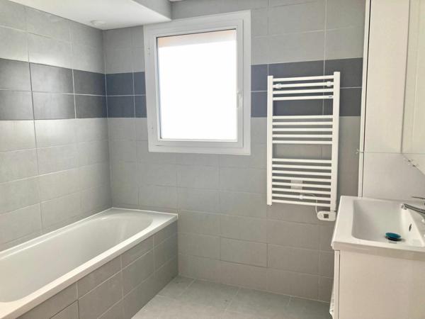 Appartement à louer    4 pièces •  Boulazac