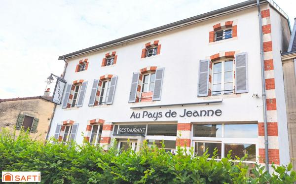 Fonds de commerce d'un restaurant réputé, bar, idéalement situé en face de monuments historiques classés