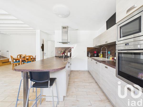 Maison à vendre 13 pièces 360 m² Villeneuve-la-Guyard