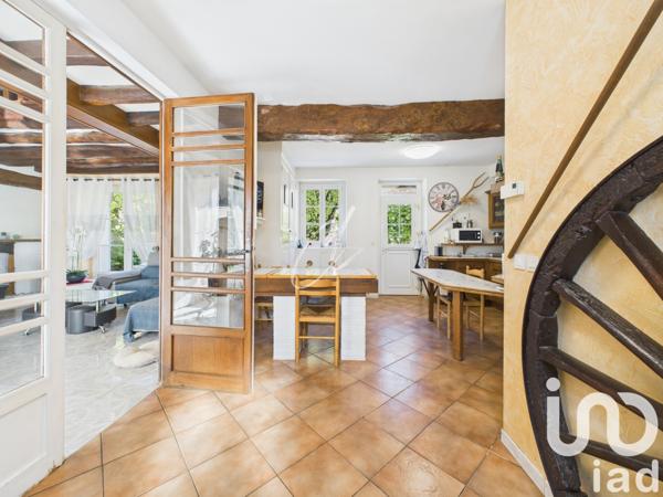 Maison à vendre 13 pièces 360 m² Villeneuve-la-Guyard