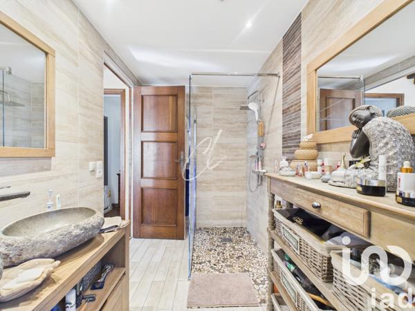 Maison à vendre 13 pièces 360 m² Villeneuve-la-Guyard