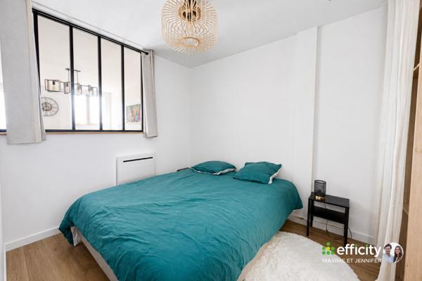 Appartement
         2 pièces
        - 41 m² 339 900 € *