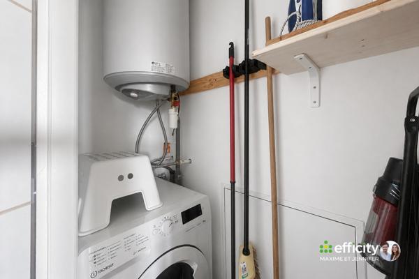 Appartement
         2 pièces
        - 41 m² 339 900 € *
