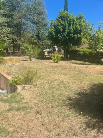 Location                                                      Maison
                        
                     6 pièces                      97 m2                     à Aiglun
