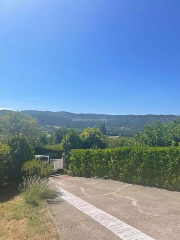 Location                                                      Maison
                        
                     6 pièces                      97 m2                     à Aiglun