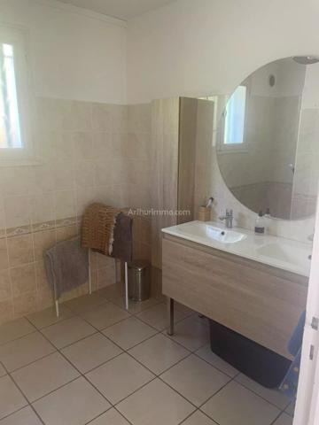 Location                                                      Maison
                        
                     6 pièces                      97 m2                     à Aiglun