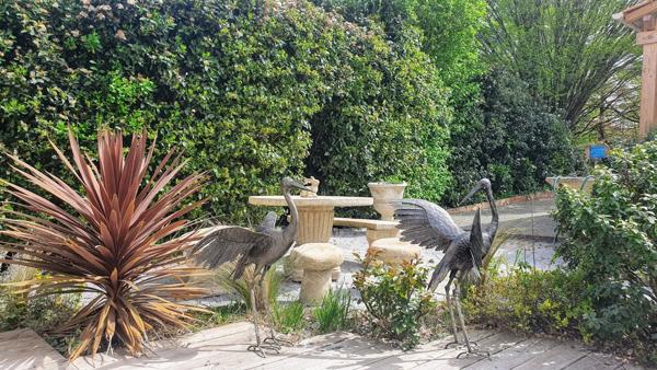 Maison lumineuse avec piscine et terrain d’1 hectare proche Bergerac