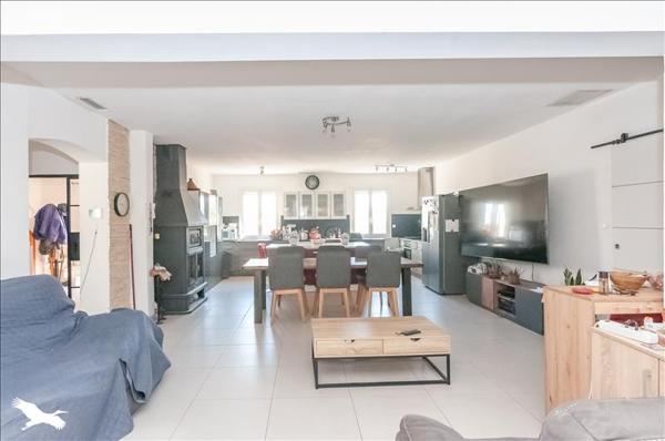 Maison à vendre |  Frontignan |  4 pièces | 126 m²