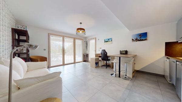 Maison Argonay 8 pièce(s) 219 m2