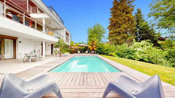 Maison Argonay 8 pièce(s) 219 m2