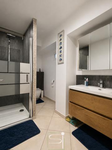 Appartement 6 pièce(s) 3 chambre(s) 193 m²