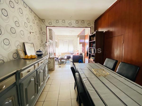 Maison 3 chambres avec un jardin