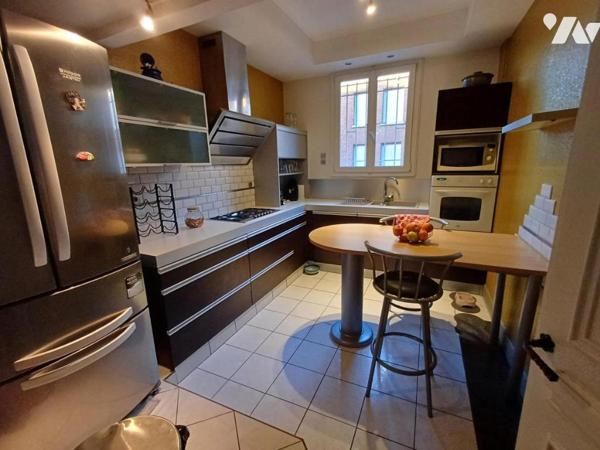 AMIENS CENTRE VILLE : SUPERBE APPARTEMENT LUMINEUX de TYPE 4 de 100 M2