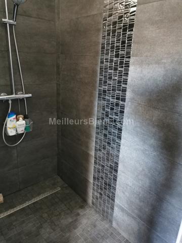 MAISON INDIVIDUELLE SEMI PLAIN PIED 3 CHAMBRES GARAGE JARDIN