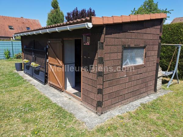 MAISON INDIVIDUELLE SEMI PLAIN PIED 3 CHAMBRES GARAGE JARDIN