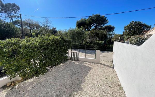 Appartement à vendre    3 pièces • 44,50 m2 Six-Fours-les-Plages