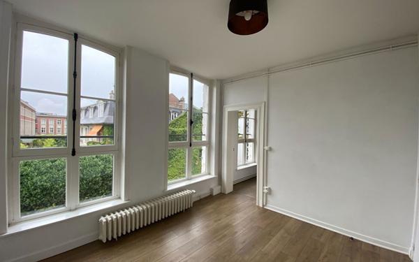 Appartement à louer    2 pièces •  Arras