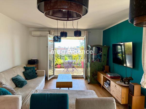 Appartement à NICE, 06300 - 4 pièces 82m²